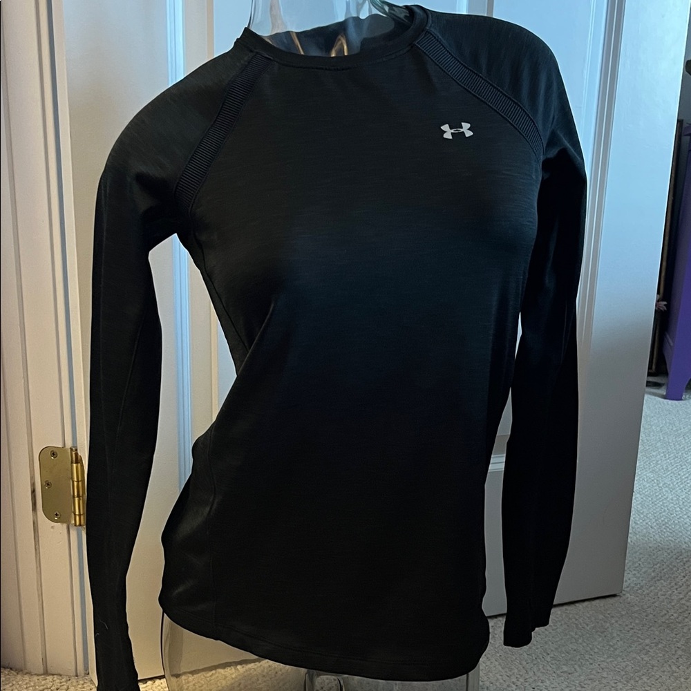 Under Armour Women's Charcoal Long Sleeve Tee